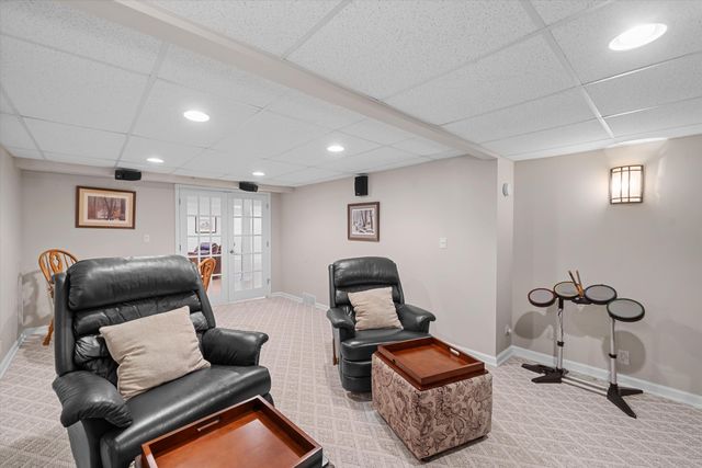 16063 Homestead Circle, Northville, MI 48168