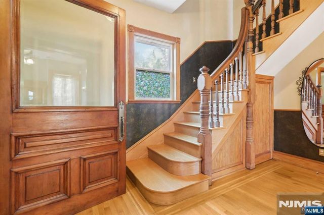 206 Park Street, Haworth, NJ 07641