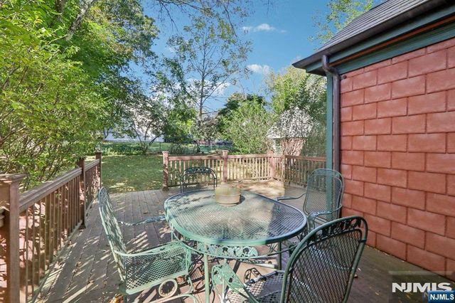 206 Park Street, Haworth, NJ 07641