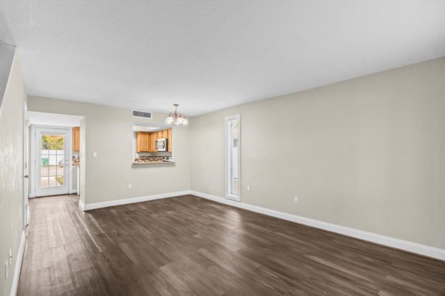 914 Shorewinds Drive C, Fort Pierce, FL 34949