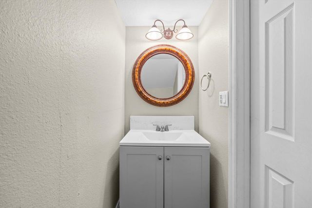 914 Shorewinds Drive C, Fort Pierce, FL 34949