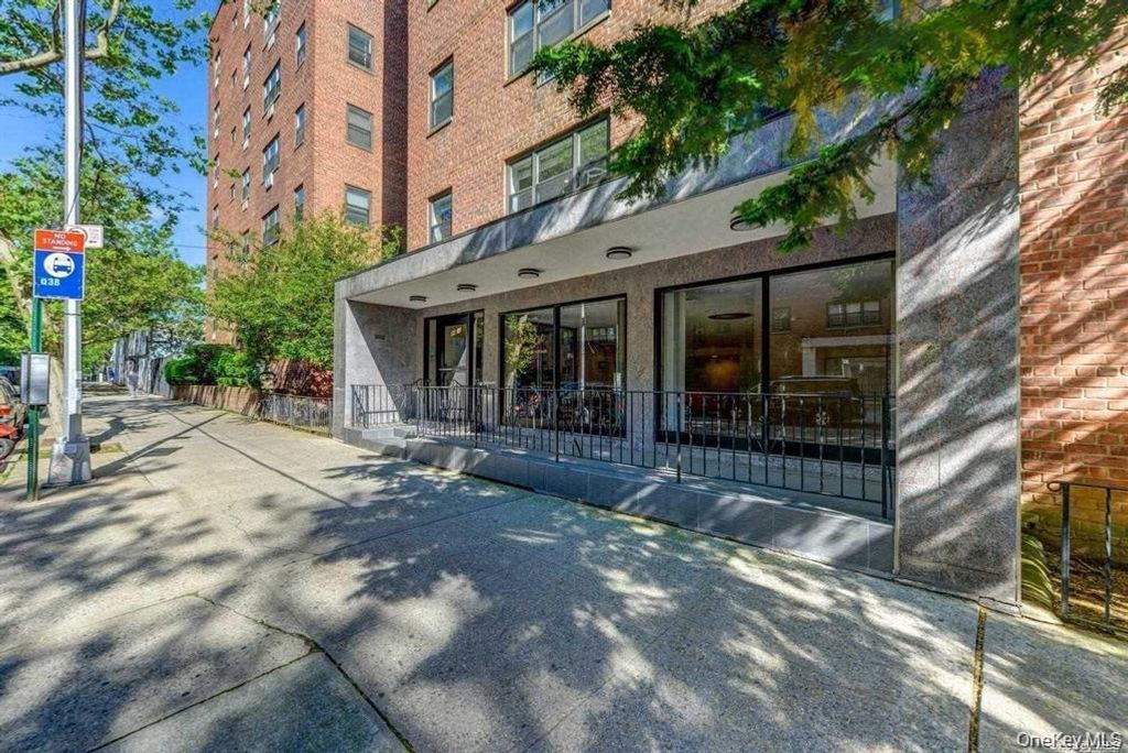 9910 60th Avenue 5A, Corona, NY 11368 — exterior