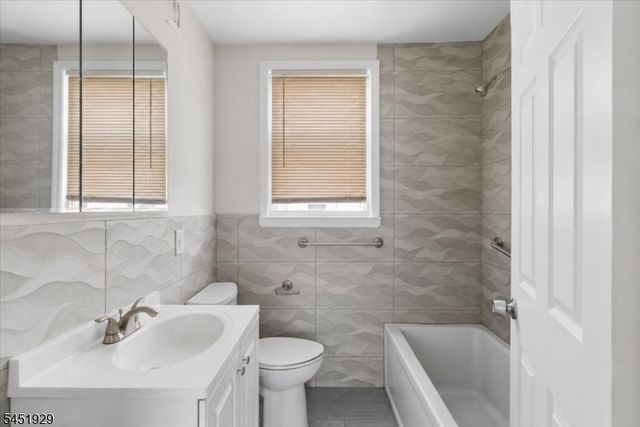1036 Morris St, Roselle Boro, NJ 07203
