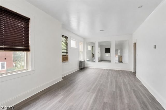 1036 Morris St, Roselle Boro, NJ 07203