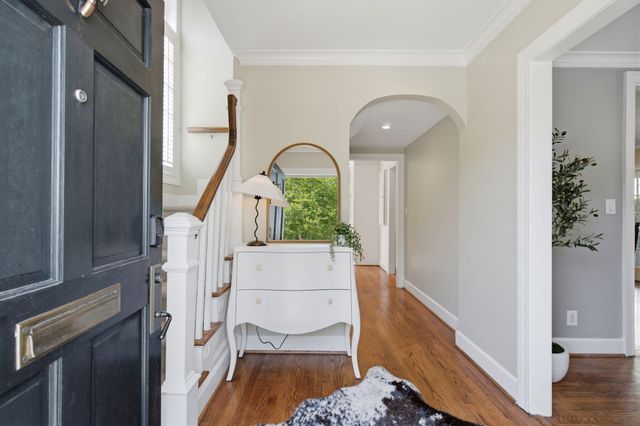 17 Ashley Avenue, Charleston, SC 29401