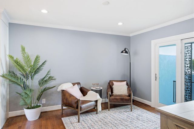 17 Ashley Avenue, Charleston, SC 29401