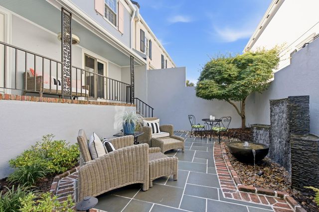 17 Ashley Avenue, Charleston, SC 29401