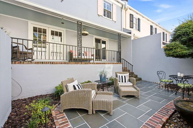 17 Ashley Avenue, Charleston, SC 29401