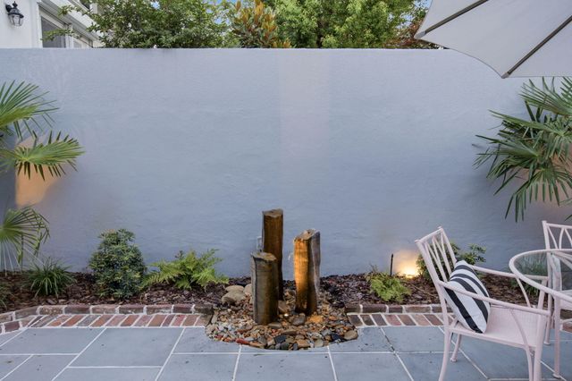 17 Ashley Avenue, Charleston, SC 29401