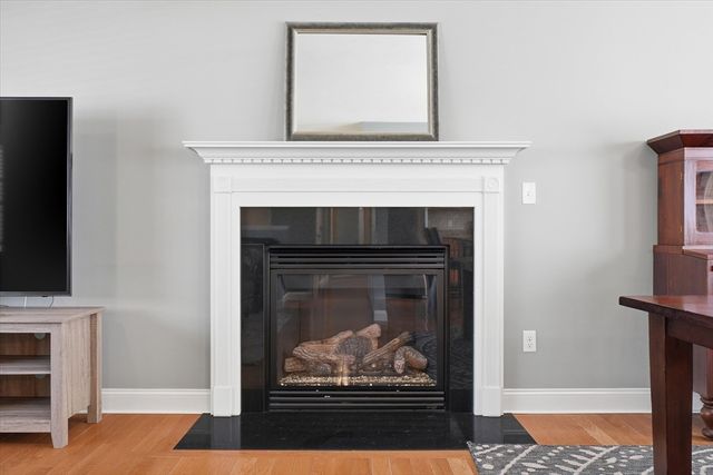 20 Fiske Ave, Upton, MA 01568