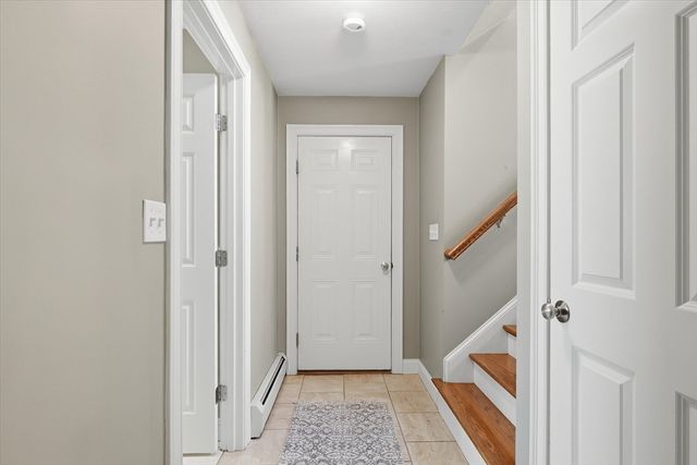 20 Fiske Ave, Upton, MA 01568