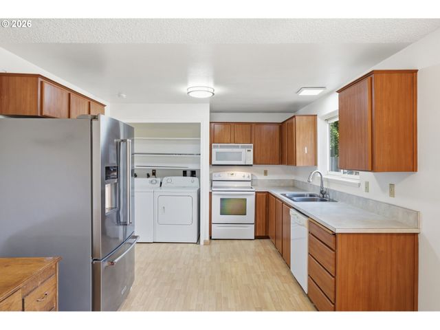 1706 Nw 98TH St, Vancouver, WA 98665