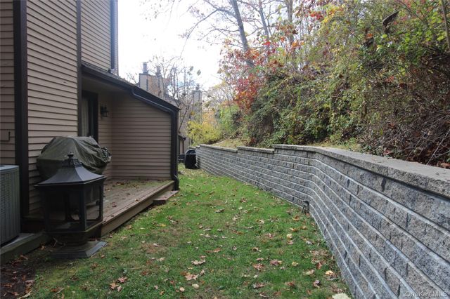 126 Whitetail Circle, Ossining, NY 10562