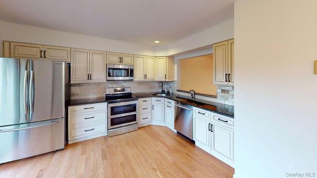 126 Whitetail Circle, Ossining, NY 10562