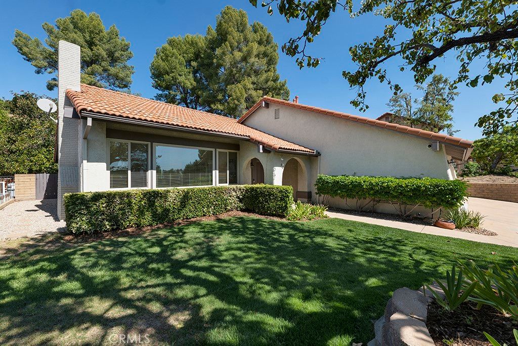 12453 Nugent Drive, Granada Hills, CA 91344 — photo 2