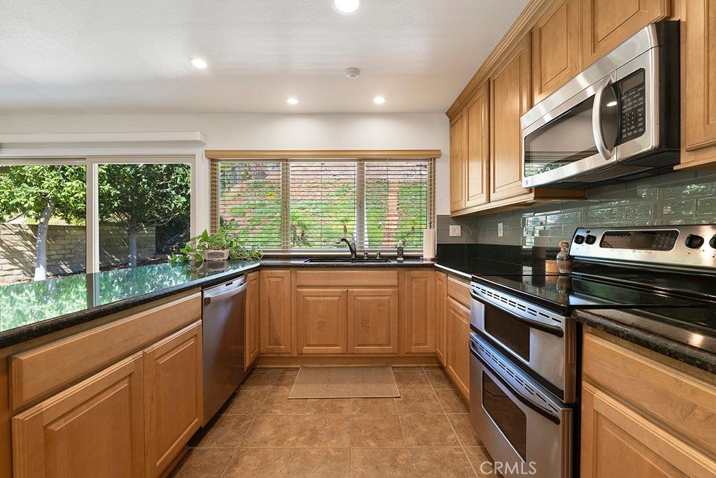12453 Nugent Drive, Granada Hills, CA 91344 — photo 5