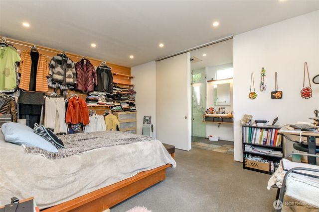 11132 159th Avenue NE, Redmond, WA 98052