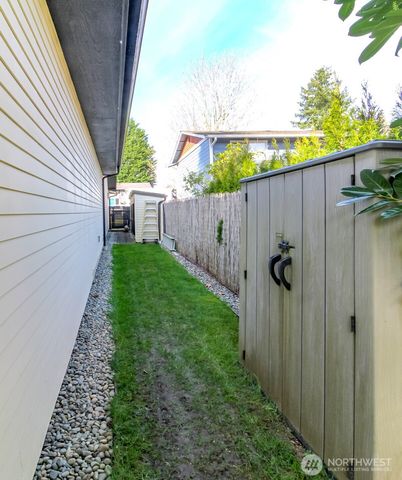 11132 159th Avenue NE, Redmond, WA 98052