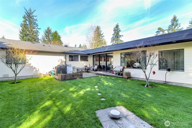 11132 159th Avenue NE, Redmond, WA 98052