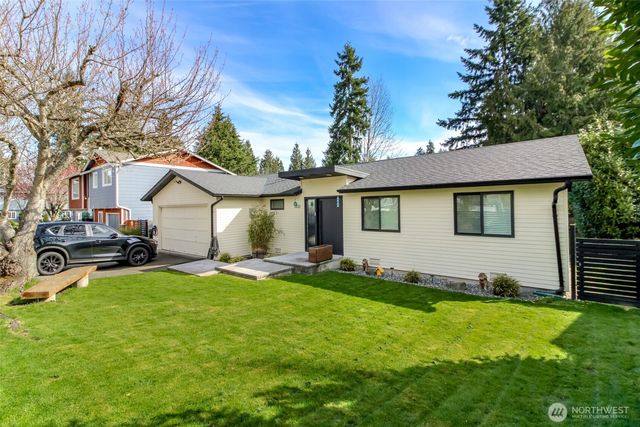 11132 159th Avenue NE, Redmond, WA 98052