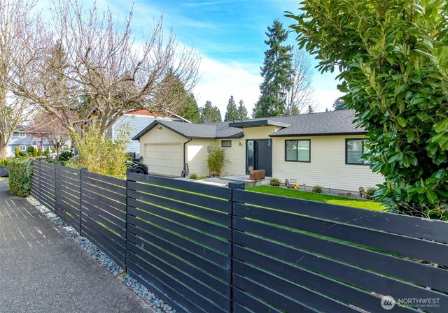 11132 159th Avenue NE, Redmond, WA 98052