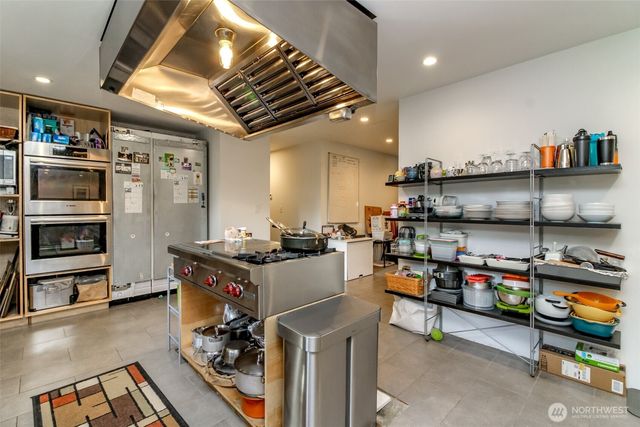 11132 159th Avenue NE, Redmond, WA 98052