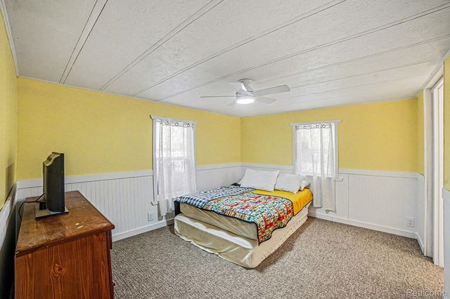 250 S Leaton Road, Chippewa Township, MI 48858