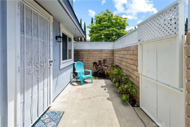 16436 Poco Circle, Huntington Beach, CA 92649