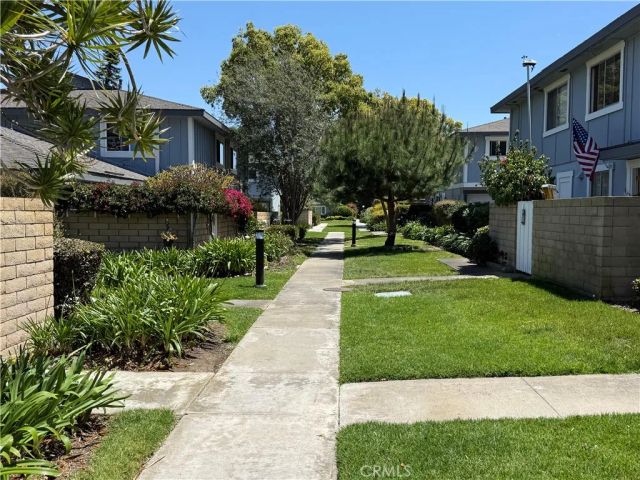 16436 Poco Circle, Huntington Beach, CA 92649