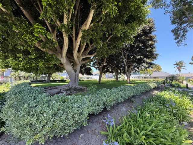 16436 Poco Circle, Huntington Beach, CA 92649
