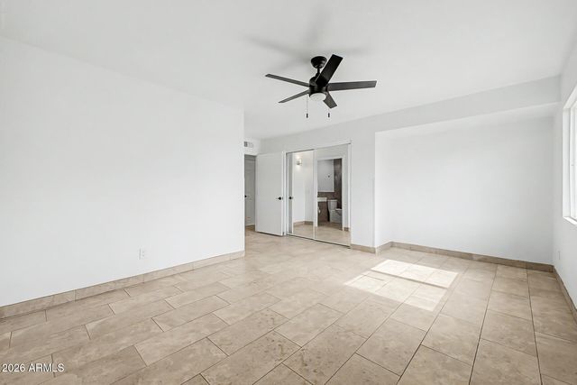 5708 N 42nd Lane, Phoenix, AZ 85019