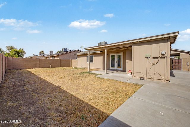 5708 N 42nd Lane, Phoenix, AZ 85019
