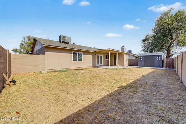 5708 N 42nd Lane, Phoenix, AZ 85019