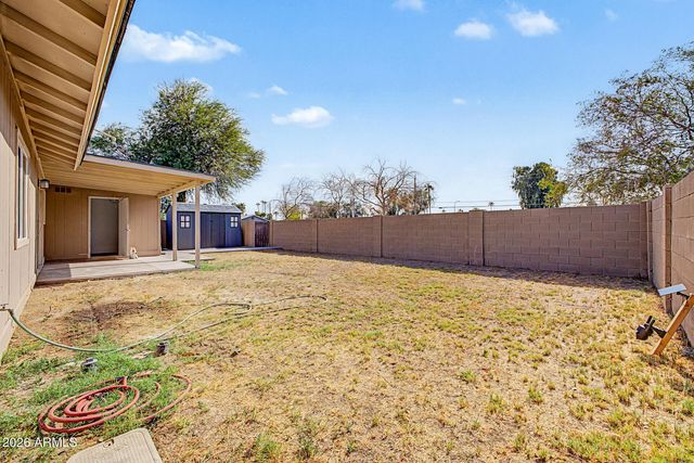 5708 N 42nd Lane, Phoenix, AZ 85019