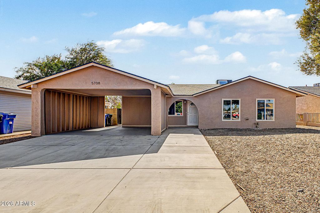 5708 N 42nd Lane, Phoenix, AZ 85019 — photo 4