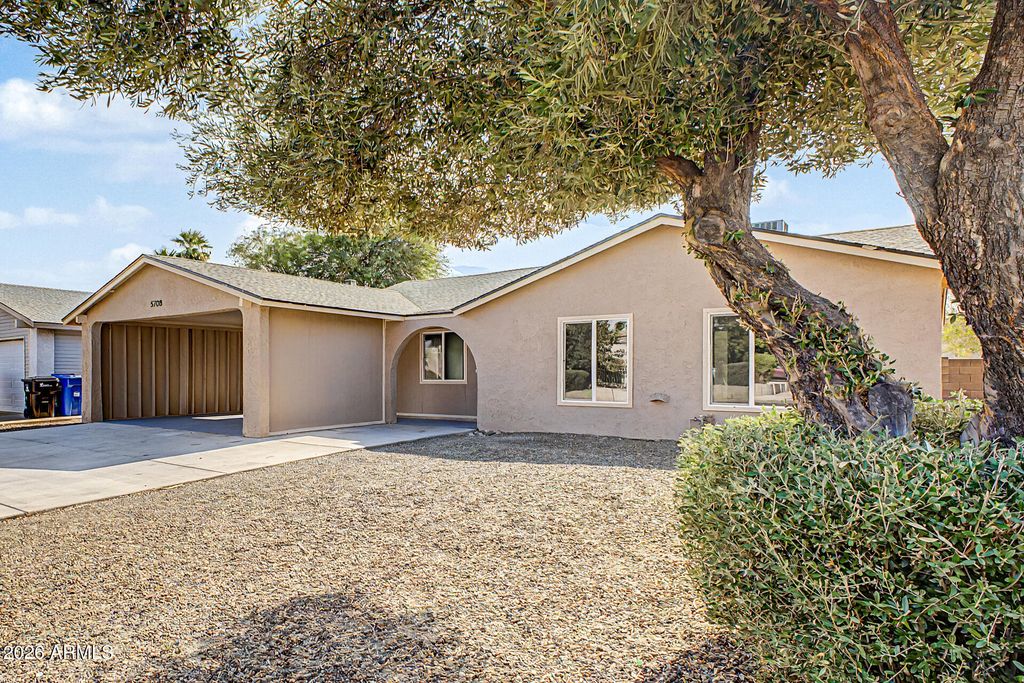 5708 N 42nd Lane, Phoenix, AZ 85019 — photo 5