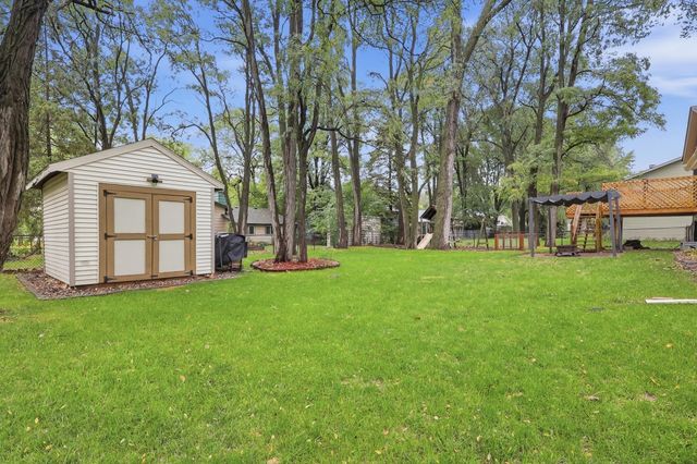 718 73rd Way N, Brooklyn Park, MN 55444