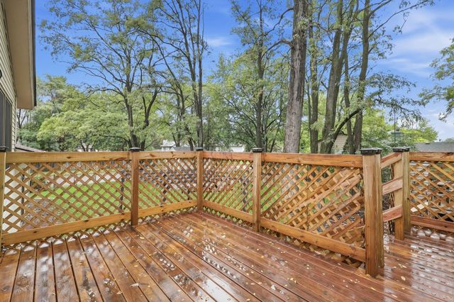 718 73rd Way N, Brooklyn Park, MN 55444
