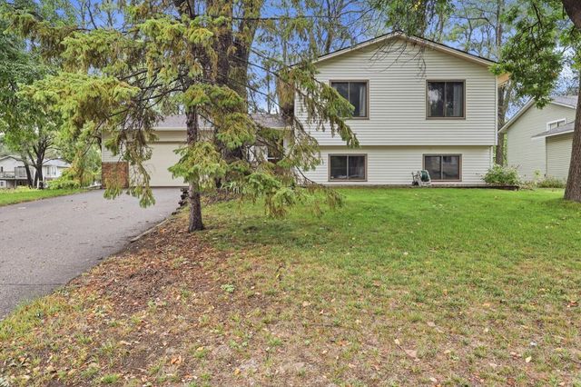 718 73rd Way N, Brooklyn Park, MN 55444
