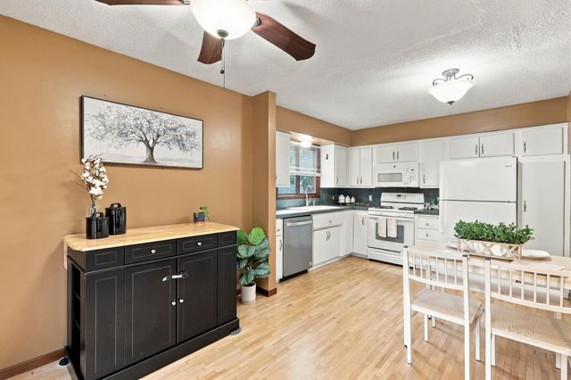 718 73rd Way N, Brooklyn Park, MN 55444