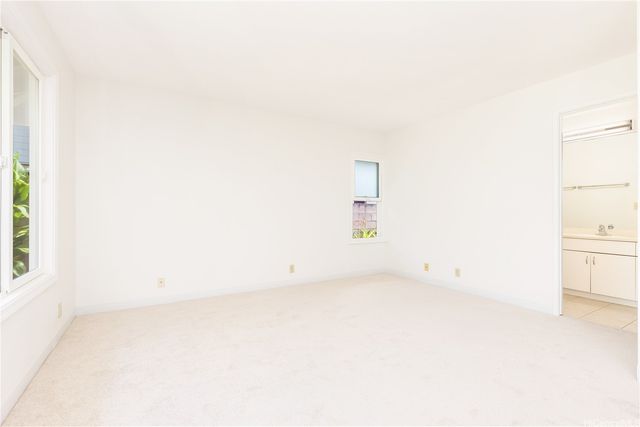 95-748 Lauaki Street, Mililani, HI 96789