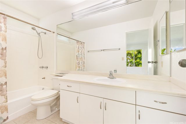95-748 Lauaki Street, Mililani, HI 96789
