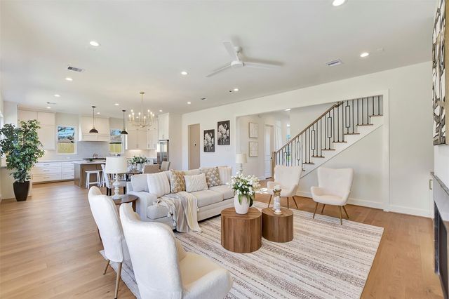 1946 Pech Road, Houston, TX 77055