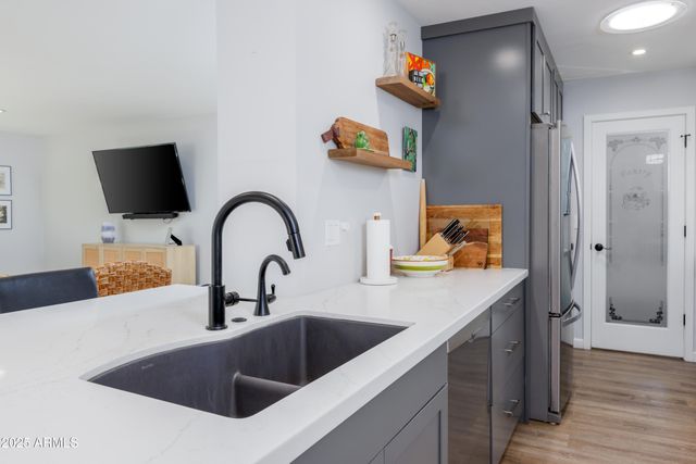 1129 W Georgia Avenue, Phoenix, AZ 85013