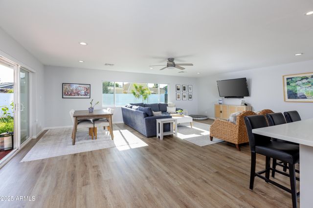 1129 W Georgia Avenue, Phoenix, AZ 85013