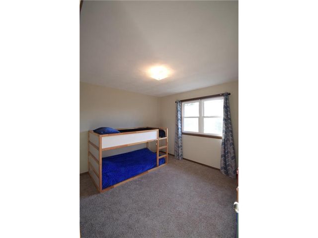 825 S Olson Avenue #F, Appleton, WI 54914