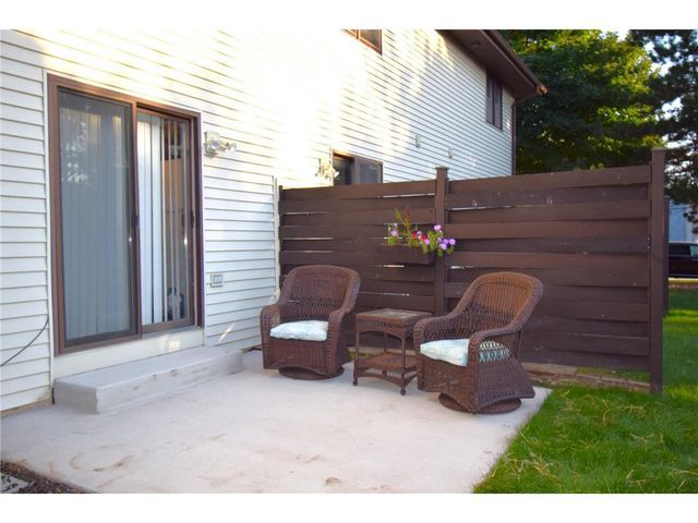 825 S Olson Avenue #F, Appleton, WI 54914