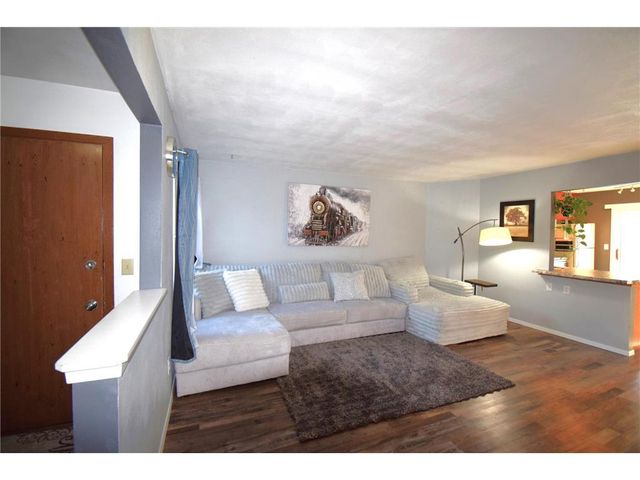 825 S Olson Avenue #F, Appleton, WI 54914