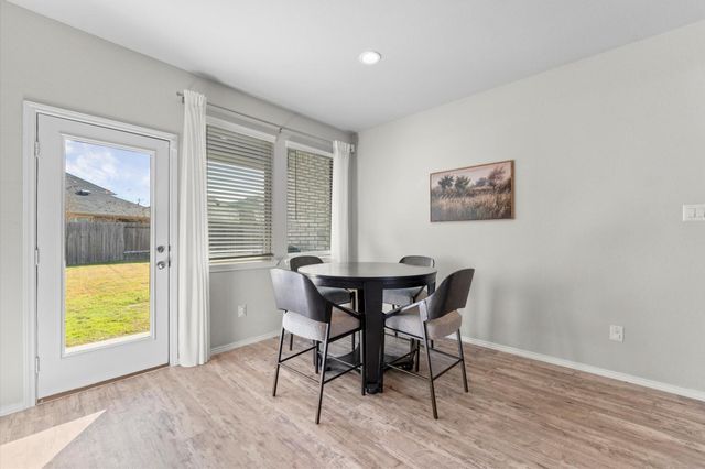 16875 Pink Wintergreen Drive, Conroe, TX 77385