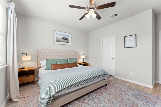 16875 Pink Wintergreen Drive, Conroe, TX 77385